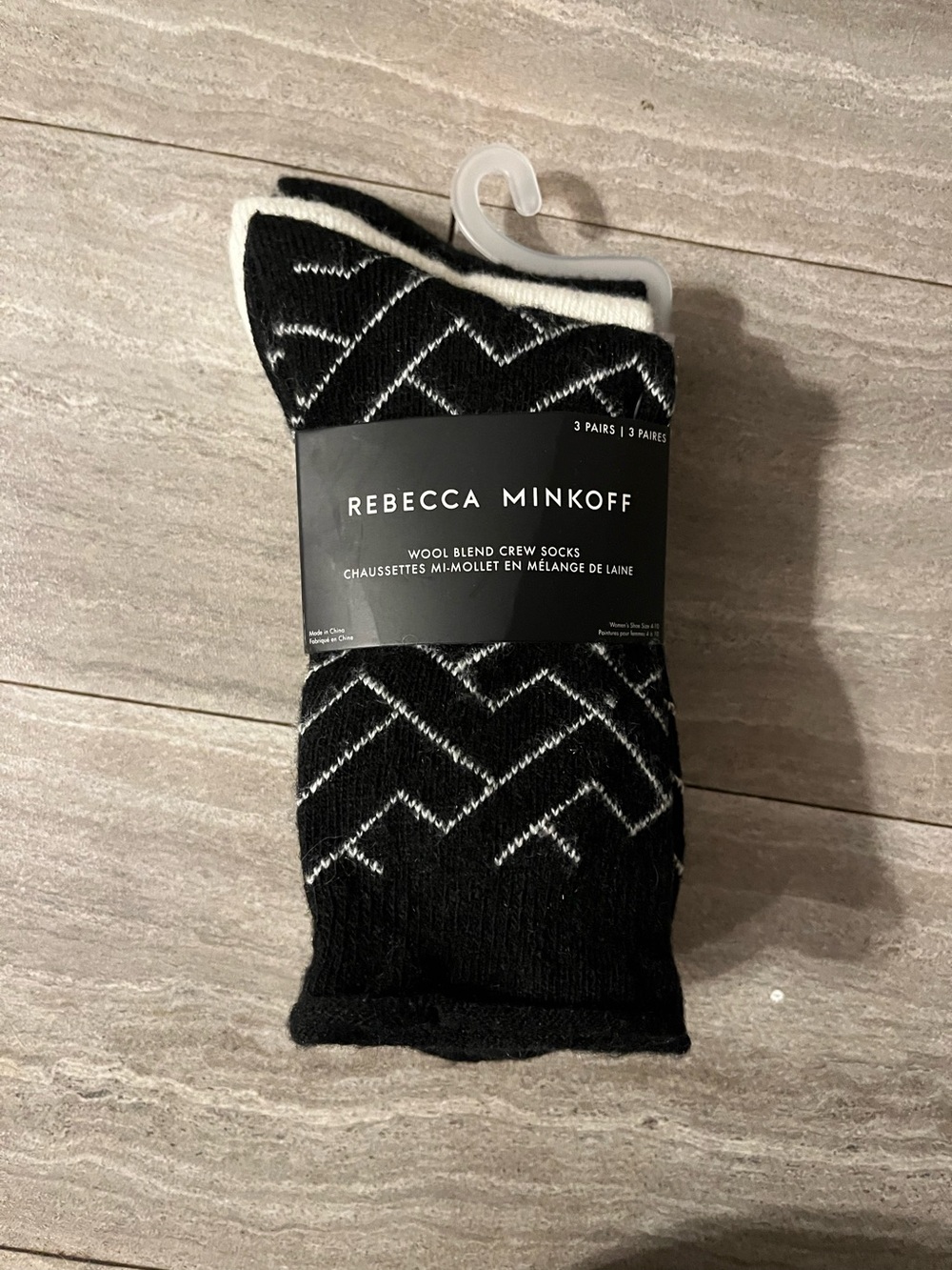 New NWT Rebecca Minkoff Ladies Wool Blend Crew Socks 3 Pairs 4-10 White Black